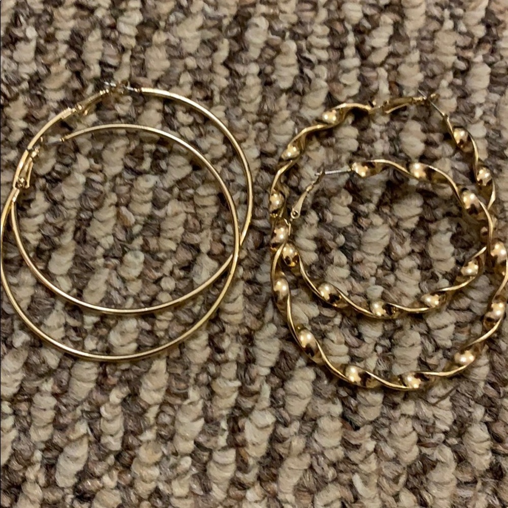 Gold earrings perfect condition not heavy hoops